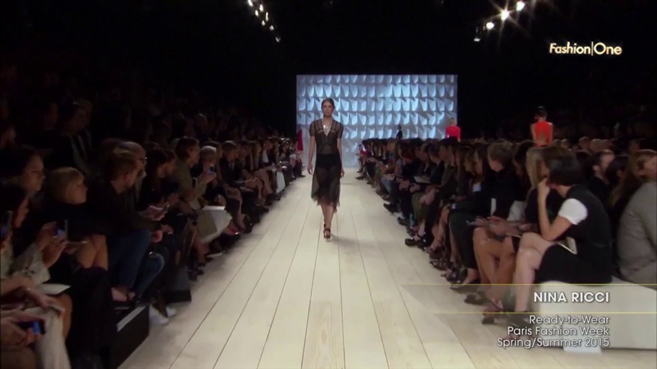 Fashion From The Runway NINA RICCI Ready-to-Wear Paris Fashion Week Spring Summer 2015