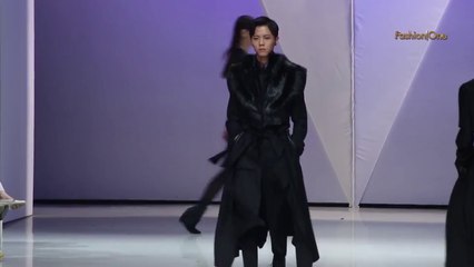 Designers One to Watch LIE SANG BONG Seoul Fashion Week Fall Winter 2014
