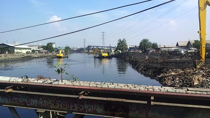 JUAL & RENTAL EXCAVATOR AMFIBI SWAMP BEKO