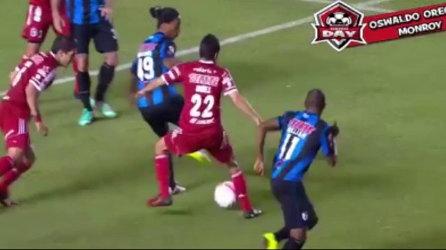 Le dernier petit pont destructeur de Ronaldinho !