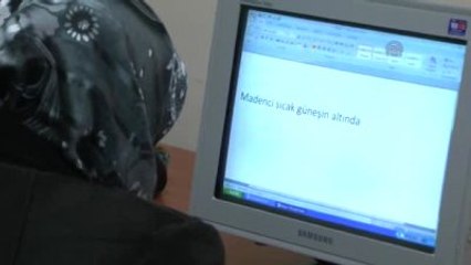 Karanlık Dünyaları Bilgisayar Kursuyla Aydınlanıyor