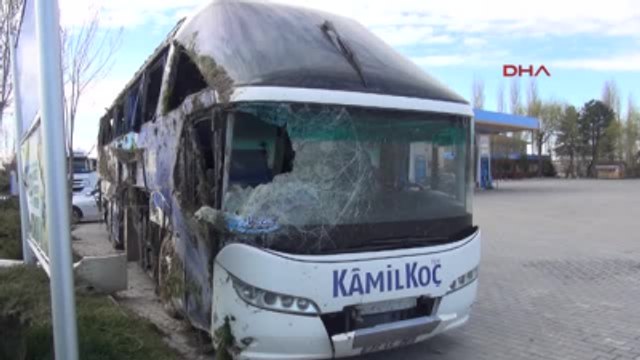 Eskişehir Yolcu Otobüsü Yan Yattı 21 Yaralı