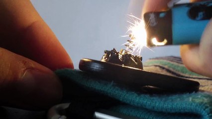 Enlever un antivol pour vêtement