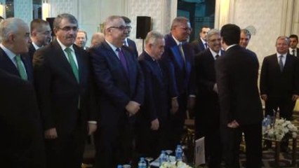 Babacan: "Kurumlar ve Kurallar İyi Yerleştirilirse Ülkeler İleri Ekonomi Haline Gelir"