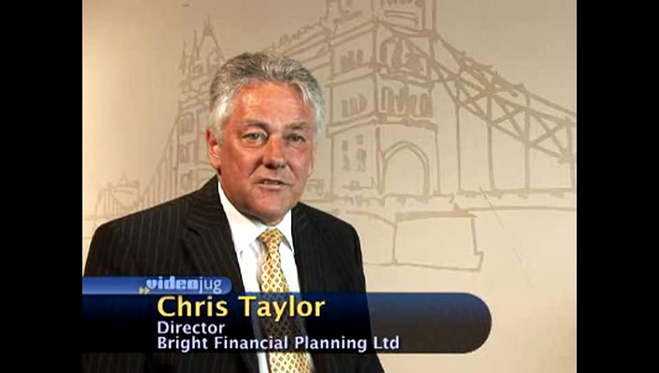 What are the advantages of an investment trust?: Investment Funds