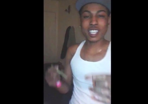 Back At It- Another Dominos Pizza Delivery Guy Gets Blunted With Customers!