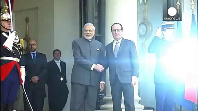 Индия покупает у Франции 36 истребителей Рафаль вместо 126