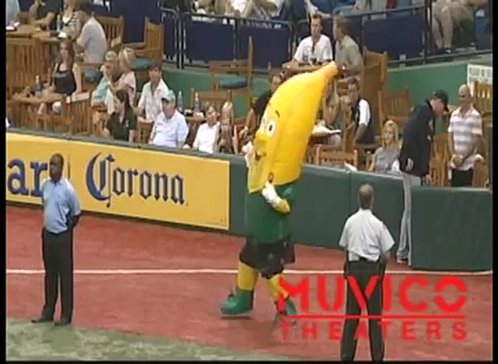 Banana gets schooled