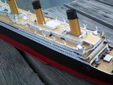 Model Titanic Sinks 2 (Bigger model, more angles)