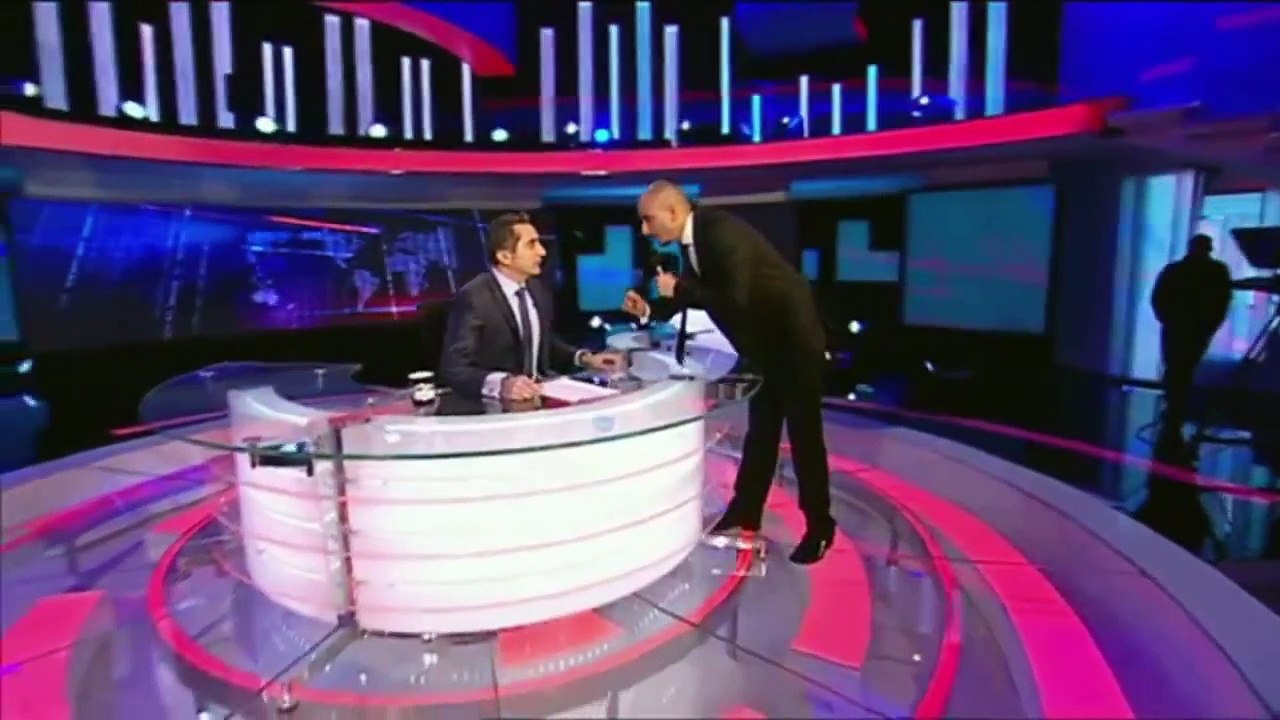 اليسا مع باسم يوسف في برنامج البرنامج Elissa