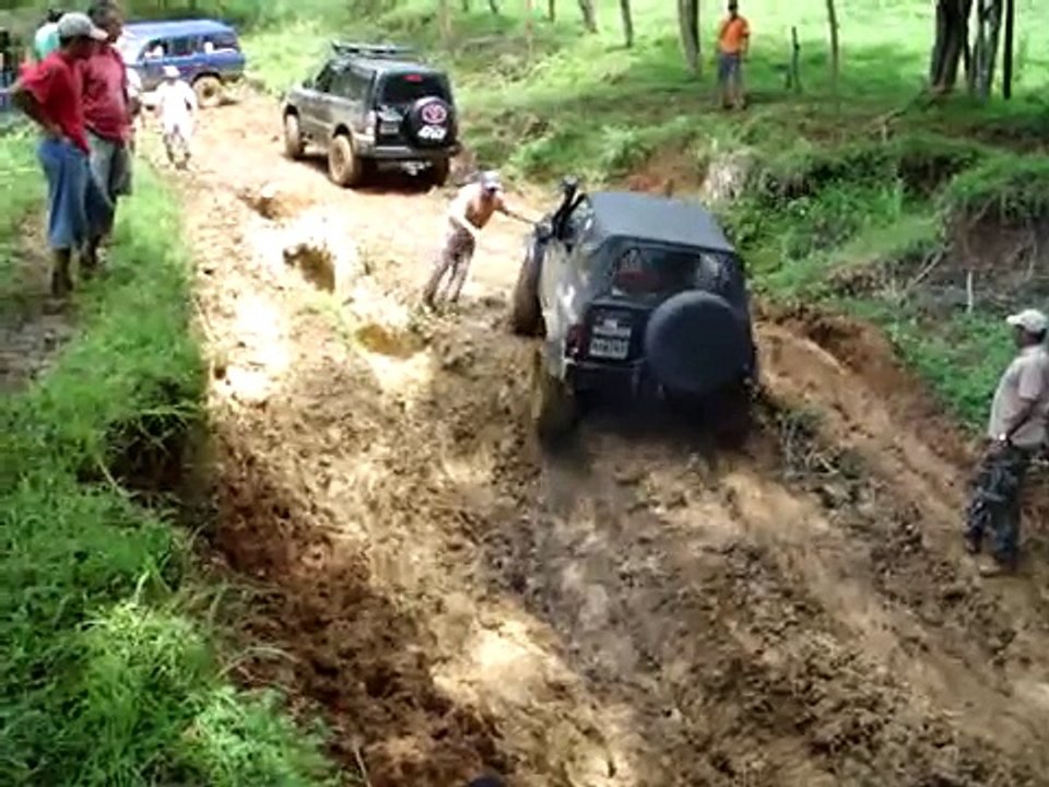 Extreme Suzuki Vitara 4x4 -CHEPO- Club 4x4 PANAMA