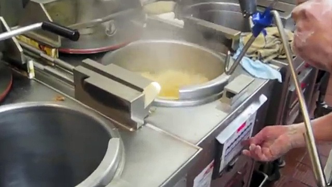 A work day at KFC