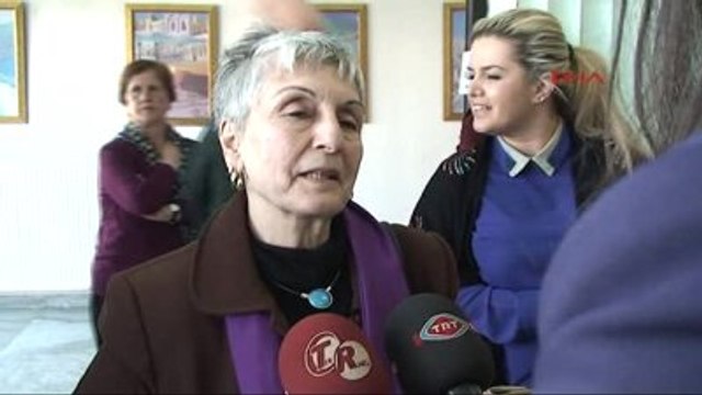 Mehmet Akif Ersoy?un Torunu Kosova?da Dedesini Anlattı