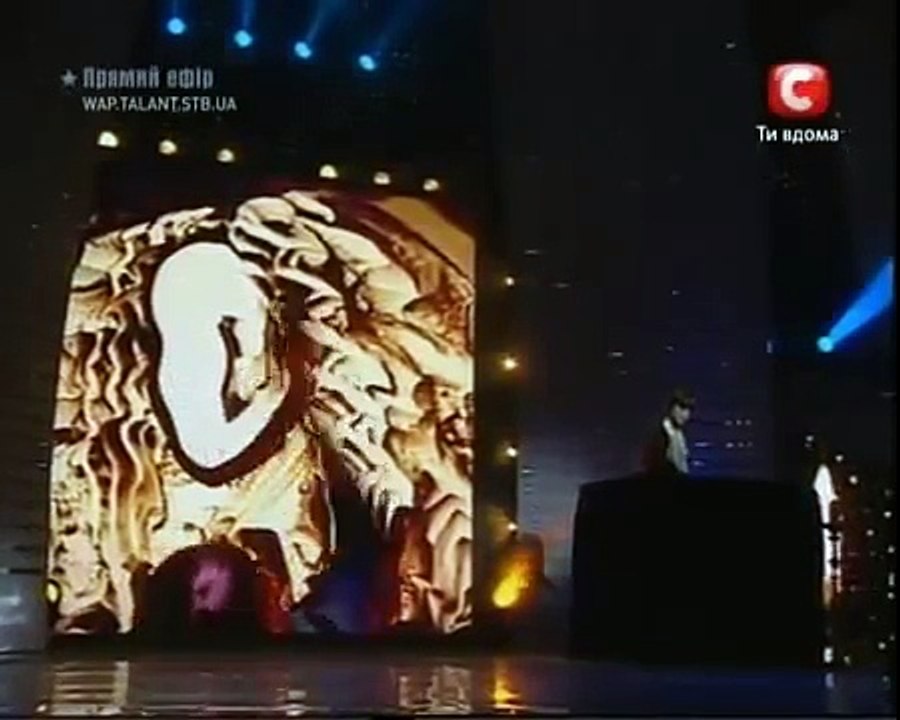 Amazing Sand Art on Ukraine's Got talent Kseniya Simonova video