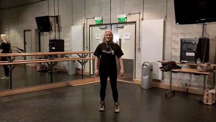 Step By Step Guide To The Scuba Dance Move.