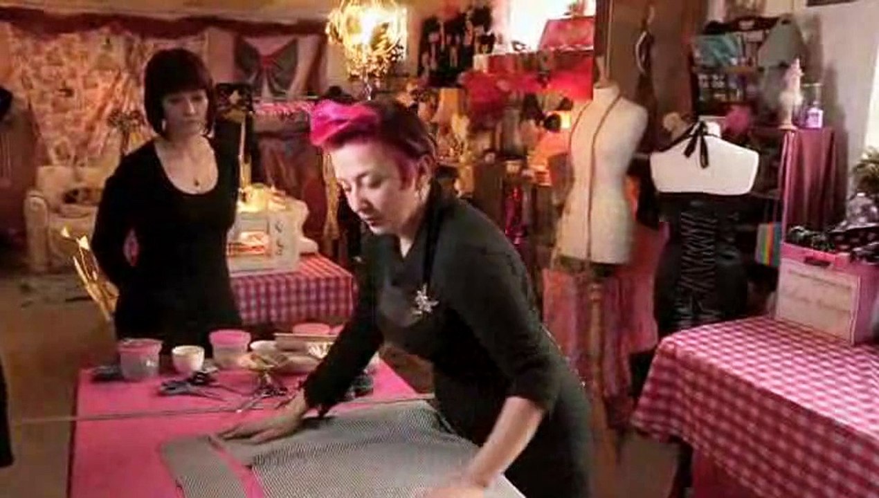 How To Sew A Simple Skirt