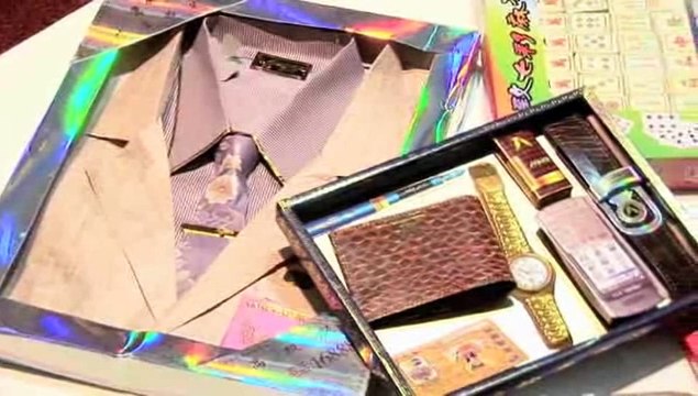 What can I expect at a Chinese or Vietnamese Buddhist funeral?: Funerals Across Cultures