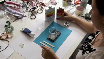 How To Make Your Own Jewellery Using Resin