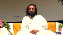 Why do our mind get attracted to negativity? Extract of talk given by Sri Sri Ravi Shankar