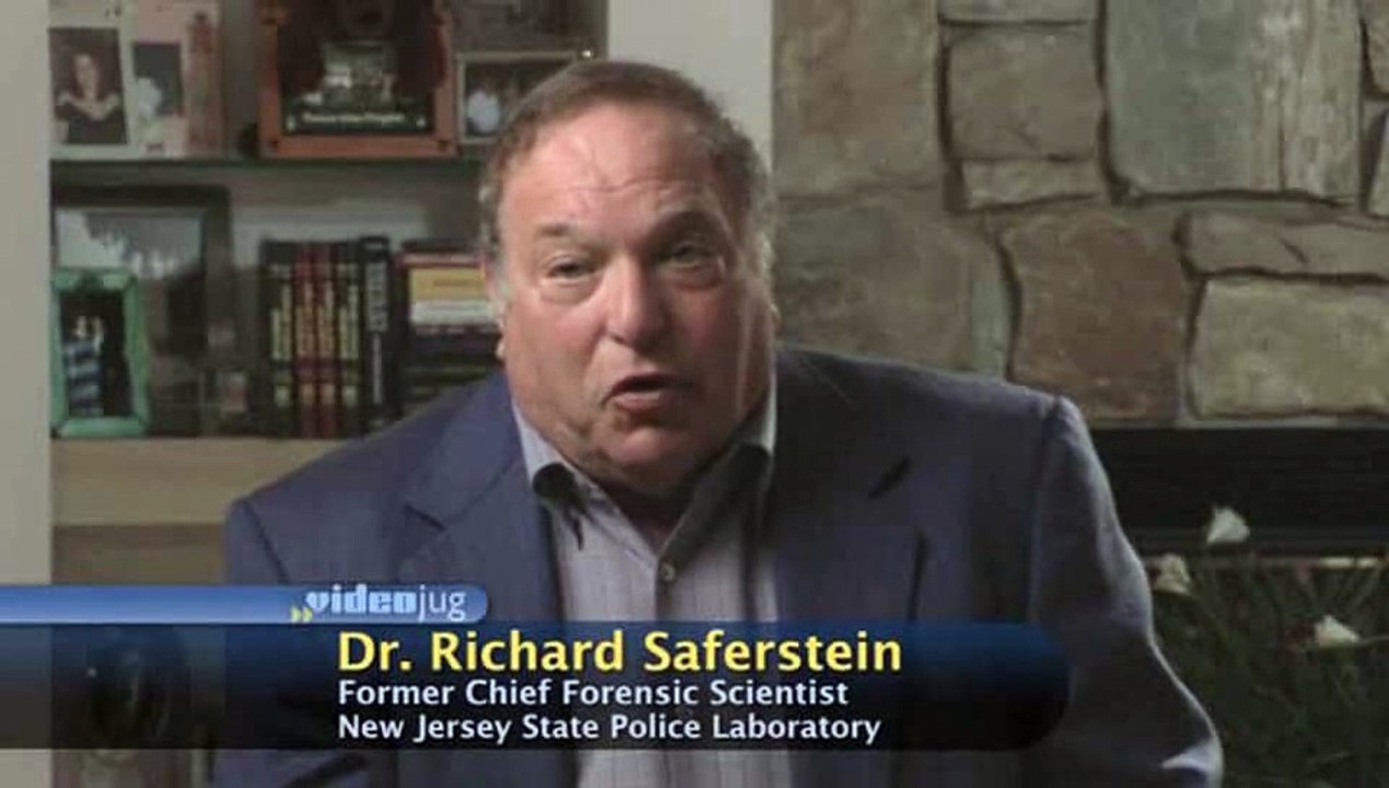 How does the analysis of paint help forensic scientists in a burglary investigation?: CSI And Metals