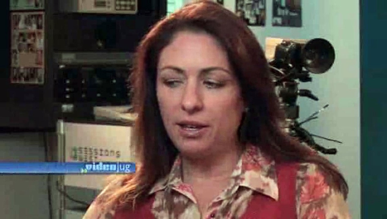 How does a child actor go to school while on a set?: Schooling For Child Actors