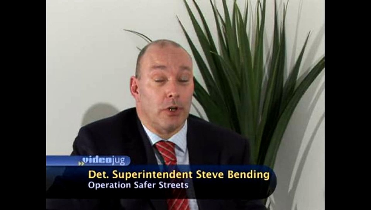 I regularly have to walk down dimly lit streets late at night, how can I avoid becoming a victim of crime?: Safety On The Streets