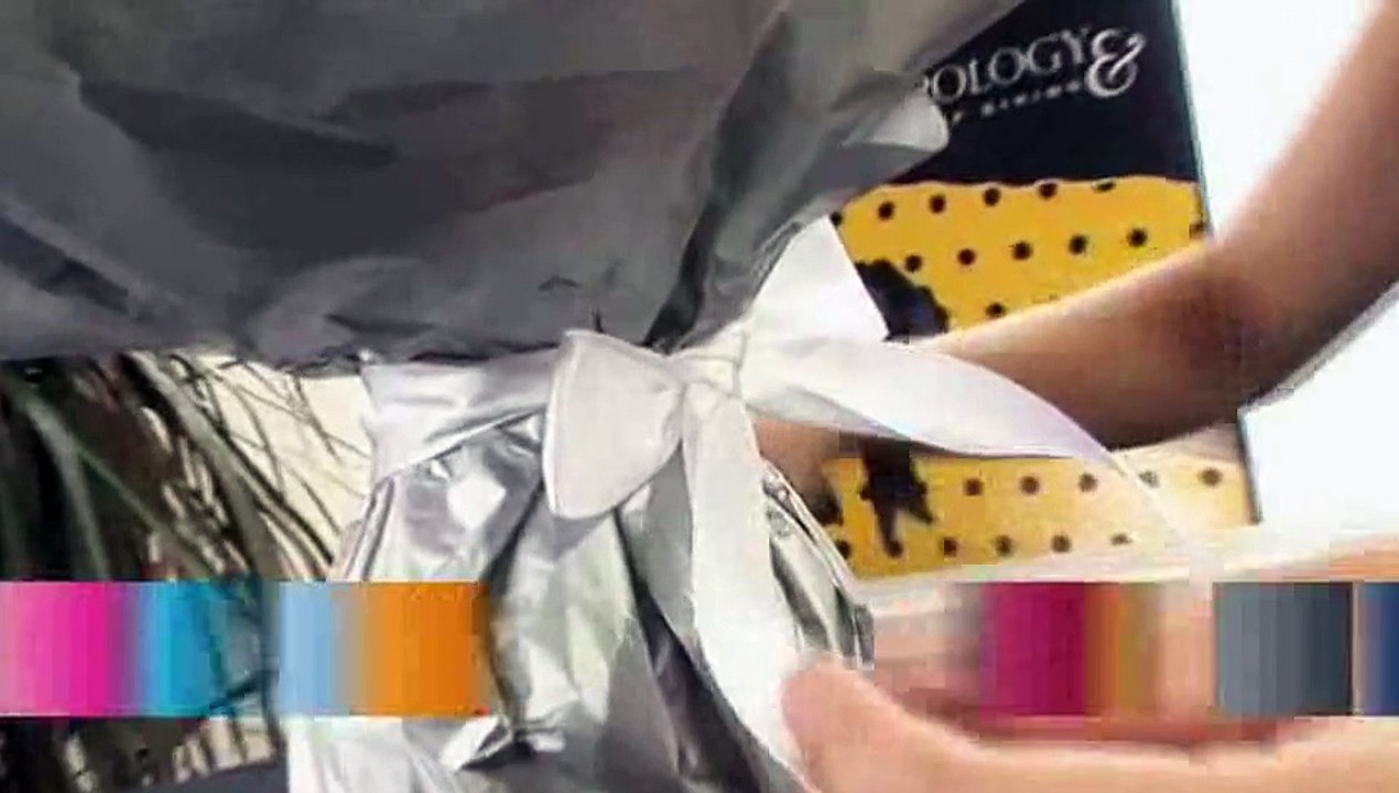How To Gift Wrap A Circular Object