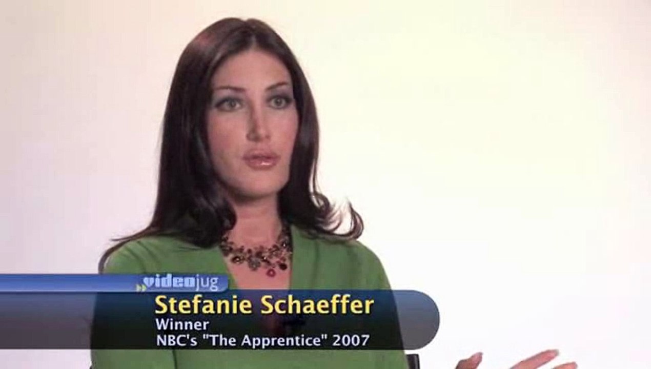 How do I stay focused when things are falling apart?: How To Stay Focused In Business When Things Are Falling Apart