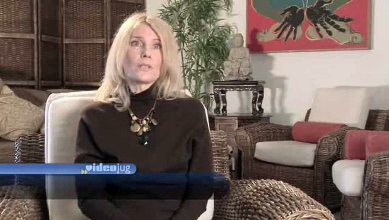 What's given away to celebrities?: Celebrity Gift Bags- The Goods