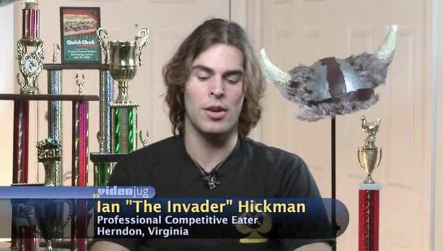 What is the best strategy for eating chicken wings competitively?: Competitive Eating Foods