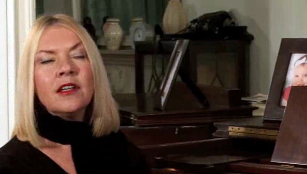 How To Keep Your Vocal Chords Hydrated