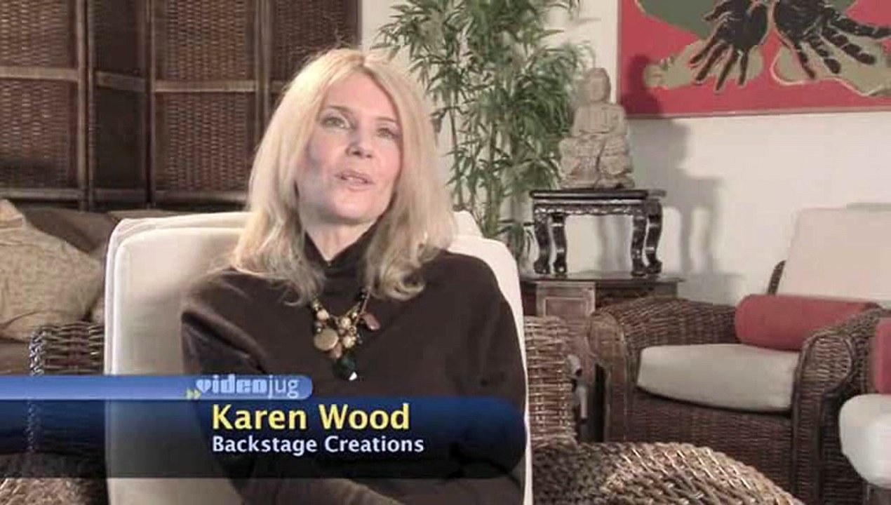 What can I put in a gift bag that everyone will like?: My Own Celebrity Red Carpet Event