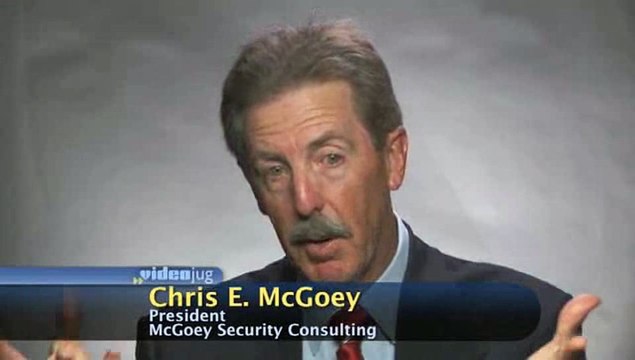 What are the warning signs that I am about to be attacked?: How To Recognize The Warning Signs That You Are About To Be Attacked