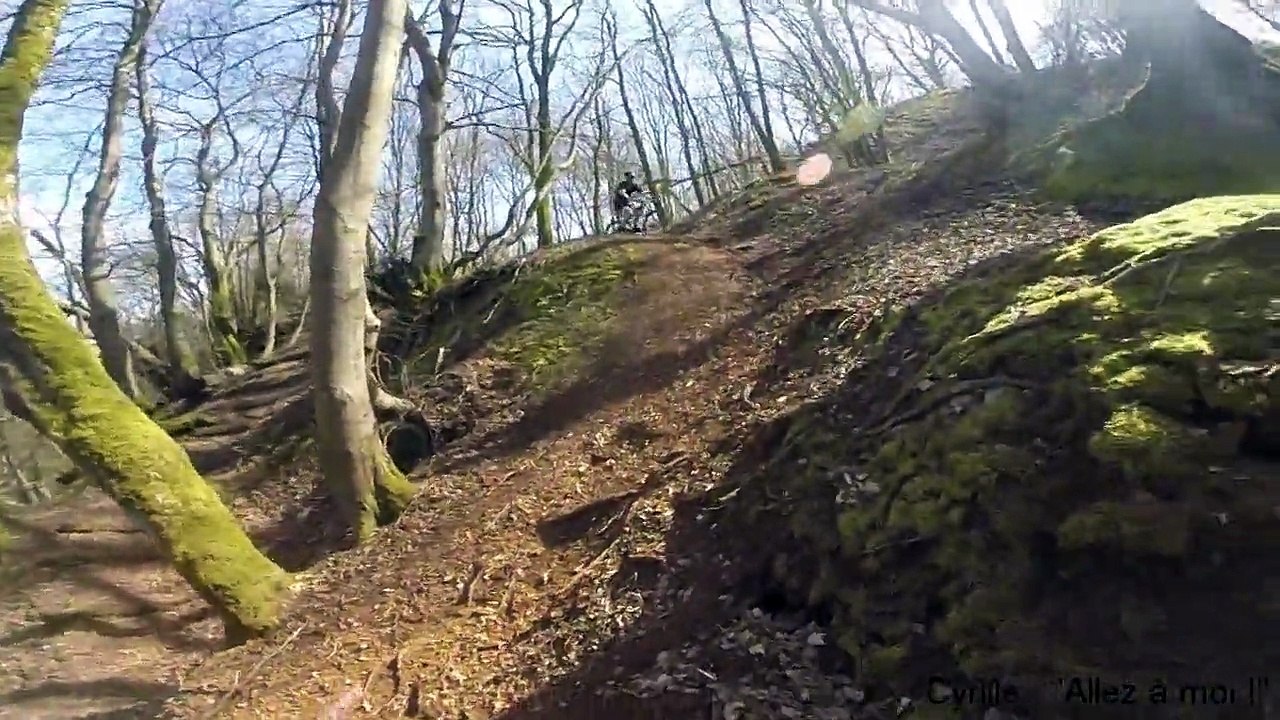 Les Dubois Bros. sur l'Essentiel des Terres Rouges de Dud'
