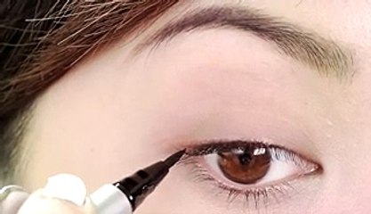 How to Apply Eyeliner | Fashionindopak