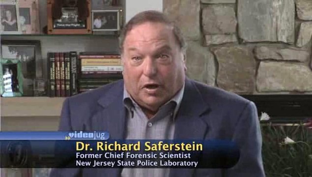 What evidence should a forensic scientist collect from the body of a murder victim?: Collecting Evidence At A Crime Scene