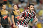 Com dois de Fred, Flu abre vantagem sobre Botafogo no Carioca