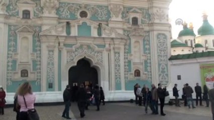 Kudüs'teki Yakılan "Kutsal Ateş" Ukrayna'ya Ulaştı