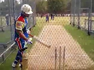 Скачать видео: virat kohli batting practice in nets - amazing batting tuts of virat kohli