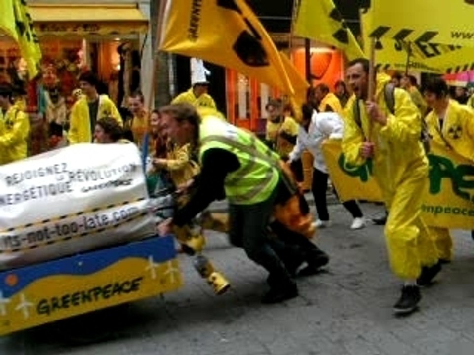 manif anti EPR rennes 2
