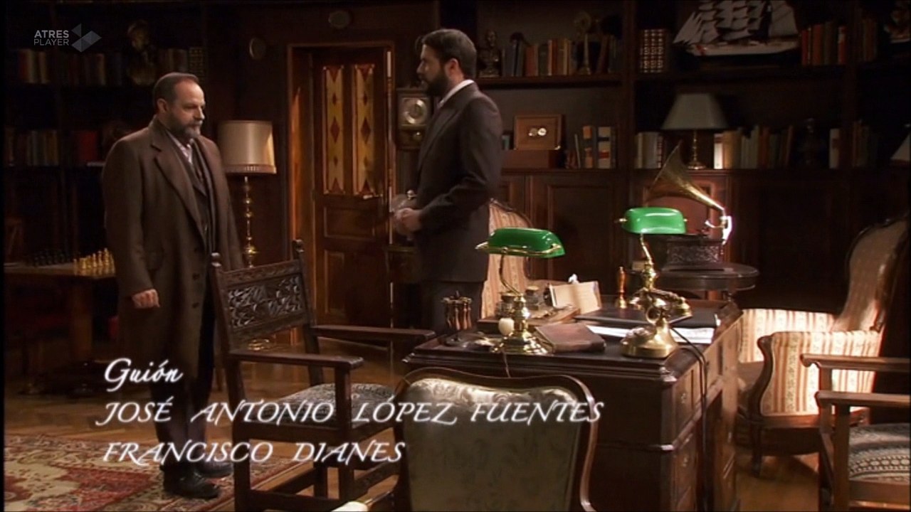 Raimundo se presenta en La Quinta para defender a Francisca (Cap. 1042)