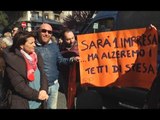 Napoli - Centri di riabilitazione, protesta davanti alla Regione (08.04.15)