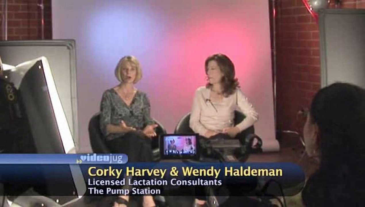 How does a built-in nursing bra work?: Public Breastfeeding Clothing And Gear