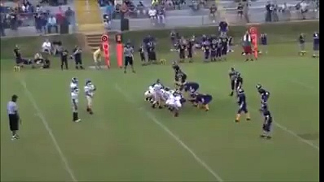 Pee-Wee football at its best!! NO ONE CAN..