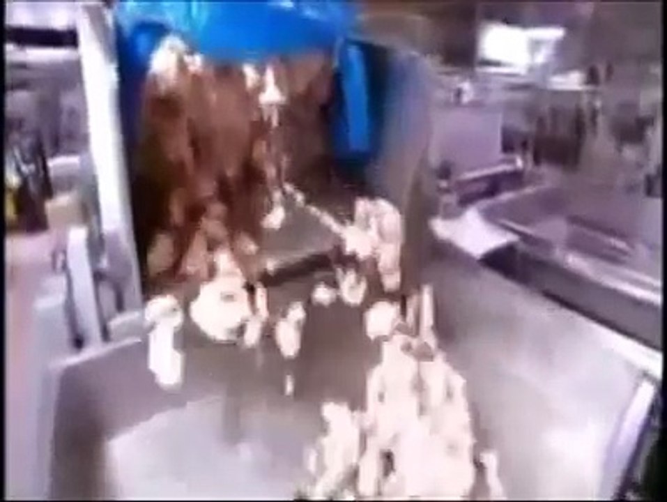 COMO SE HACEN LOS HOTDOGS Y SALCHICHAS!. TERRIBLE...