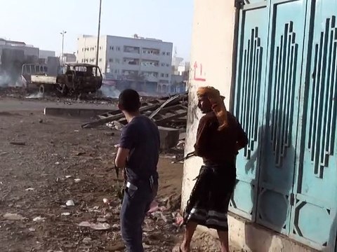 Yémen: l'Arabie déterminée à poursuivre ses raids aériens