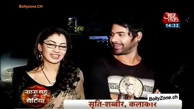 Kumkum Bhagya Drama Full 11 April 2015 - Abhi Batenge Pregya Ka Dard