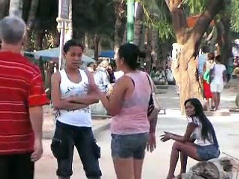 people in Pattaya(Thailand), Pattya-Beach-Road