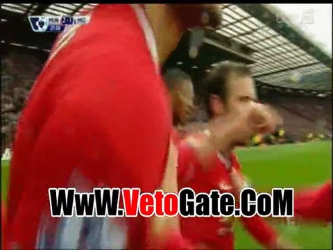 فلاينى يتقدم بالهدف الثانى للمان يونايتد فى المان سيتى