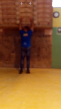 exercice force à doigts très petites ( numéro 4)